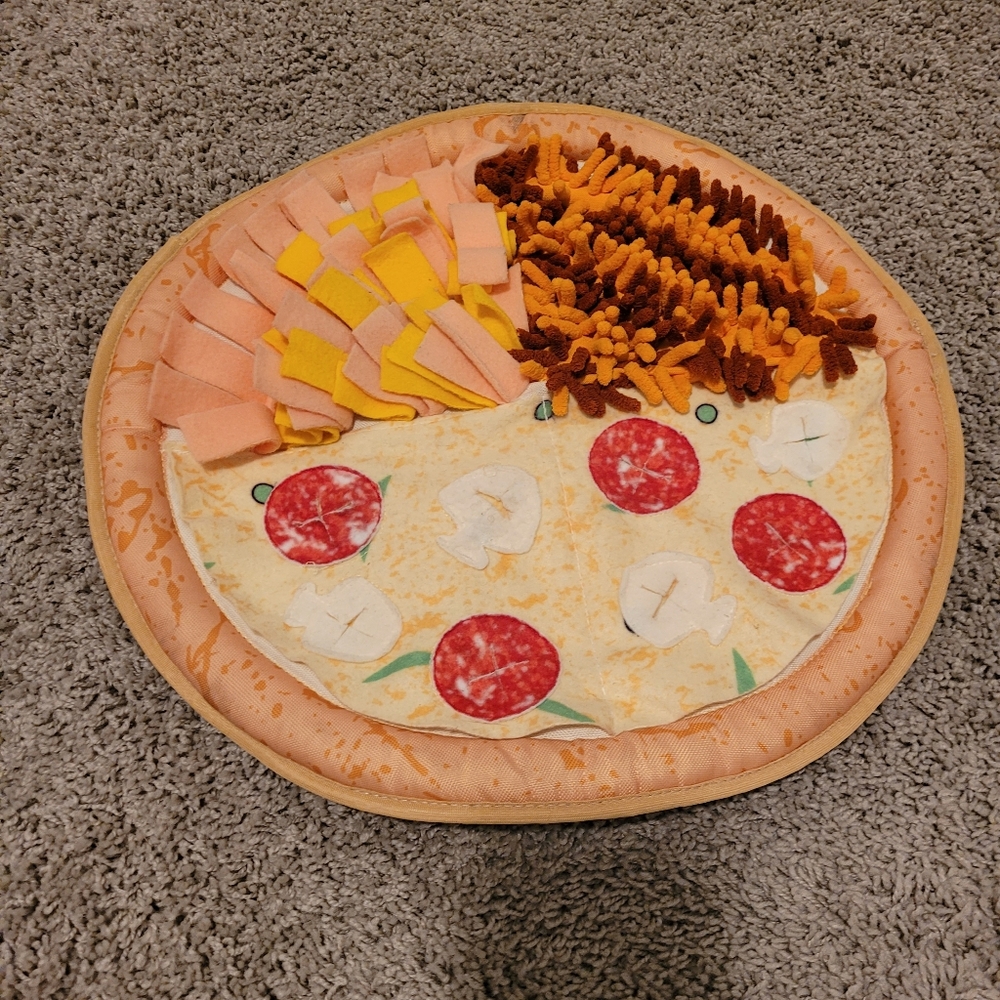 Snuffle Mat Dog Puzzle Feeder